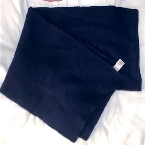 Holagen cashmere scarf